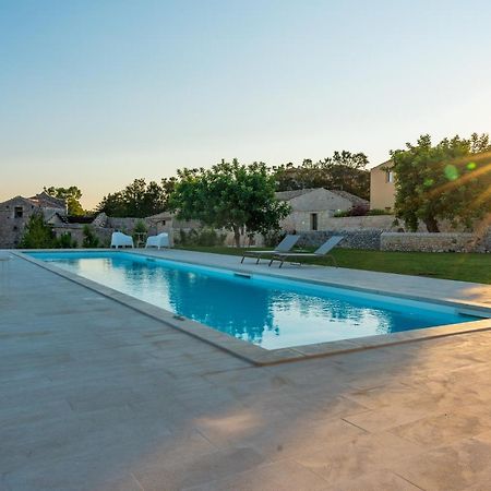 Baglio Cella - Appartamenti Per Vacanze Μόντικα Εξωτερικό φωτογραφία