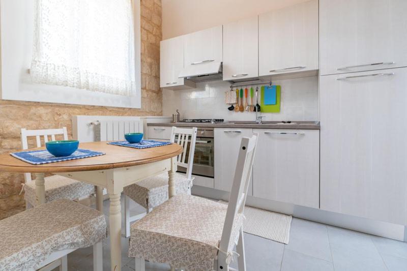 Baglio Cella - Appartamenti Per Vacanze Μόντικα Εξωτερικό φωτογραφία