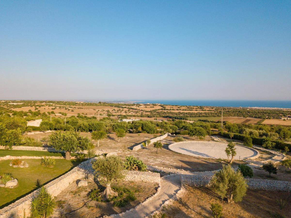 Baglio Cella - Appartamenti Per Vacanze Μόντικα Εξωτερικό φωτογραφία